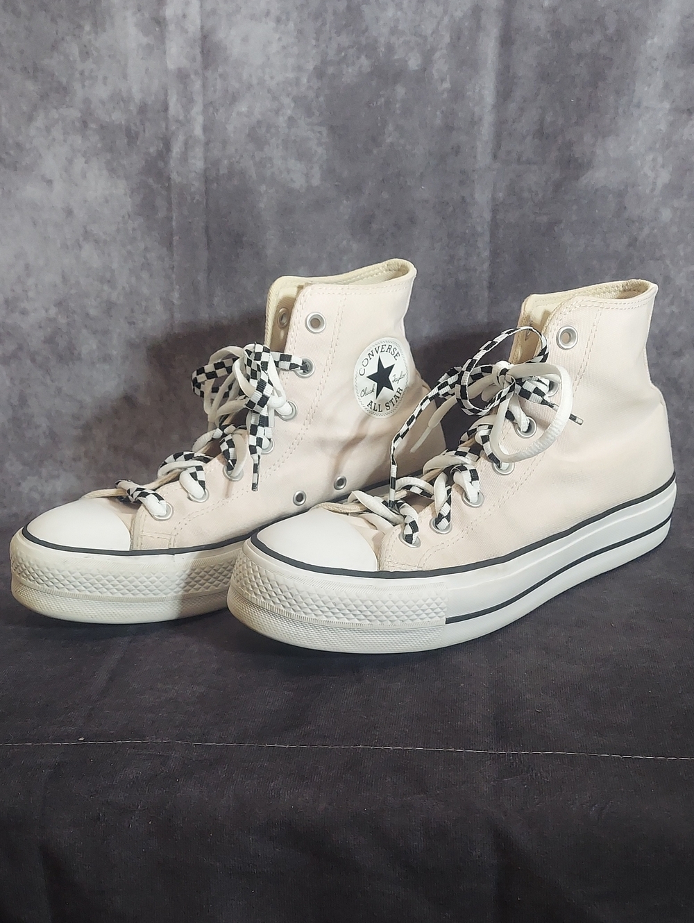 Converse Chuck Taylor All Star Lift Platform Highs - Decade Pink - Women's 9